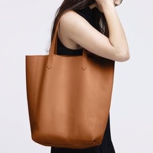 Cuyana Tall Leather Tote - Caramel Pebbled Leather